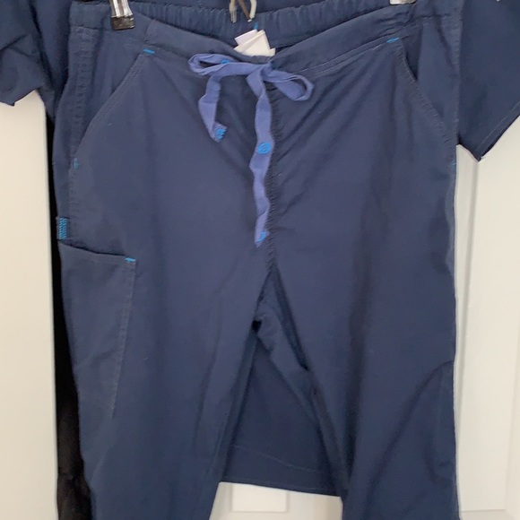Petite, pant Scrub set - Picture 2 of 2